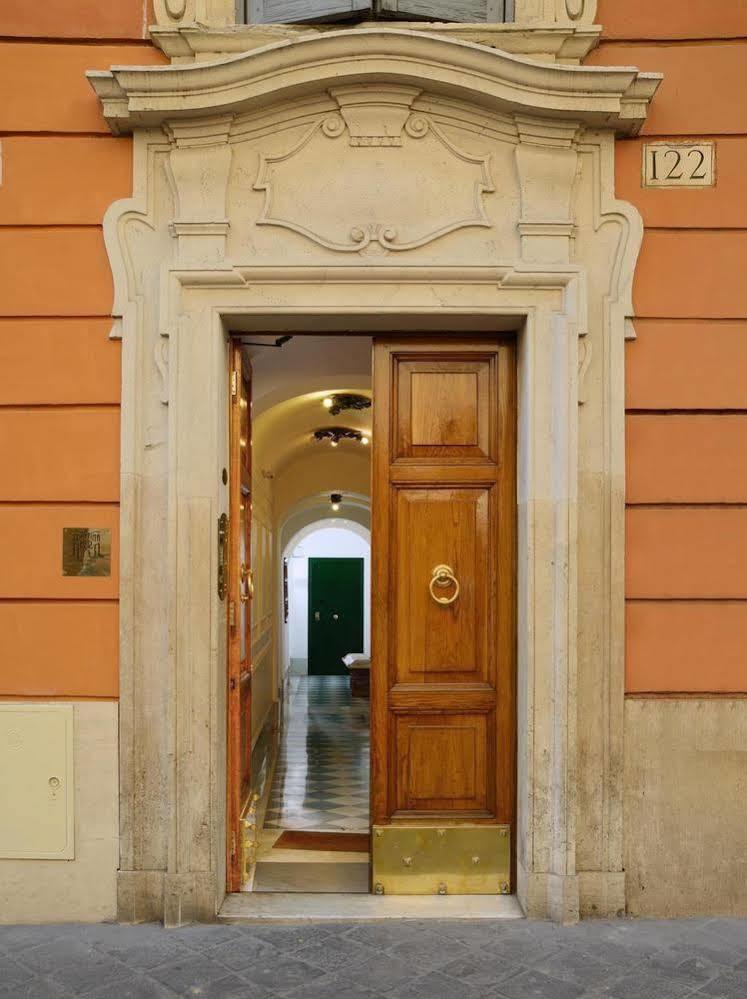 Affittacamere Frattina 122