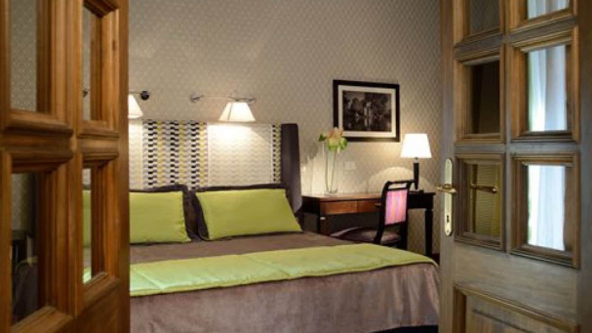 Frattina 122 Affittacamere Roma