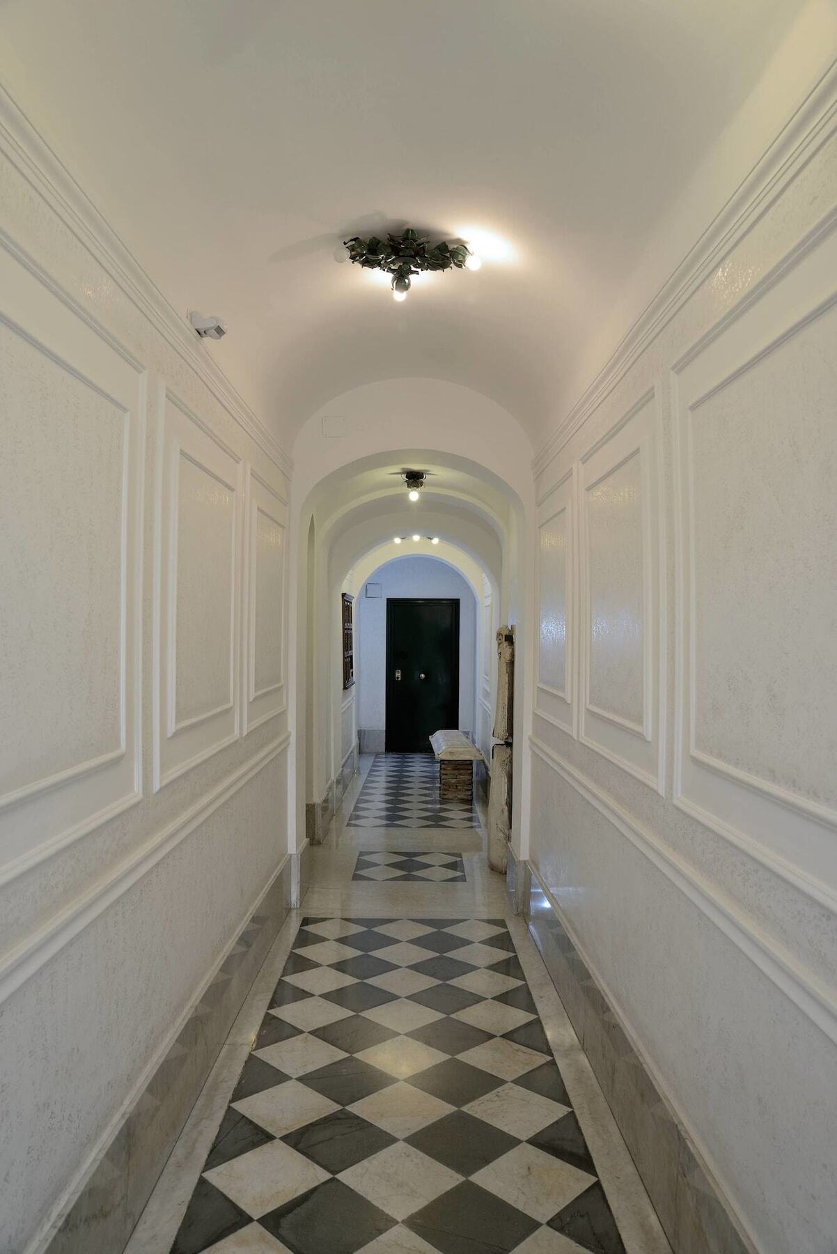 Frattina 122 3* Roma