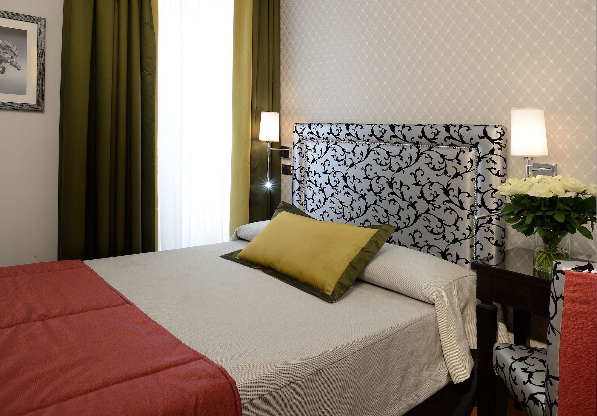 Frattina 122 3* Roma